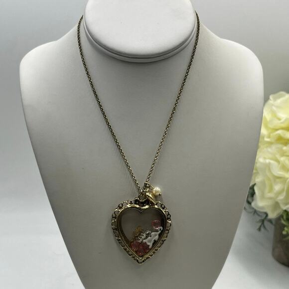 BETSEY JOHNSON Vintage Kitty White Cat Meow Floating Charm Pearl Heart‎ Necklace - Picture 1 of 10